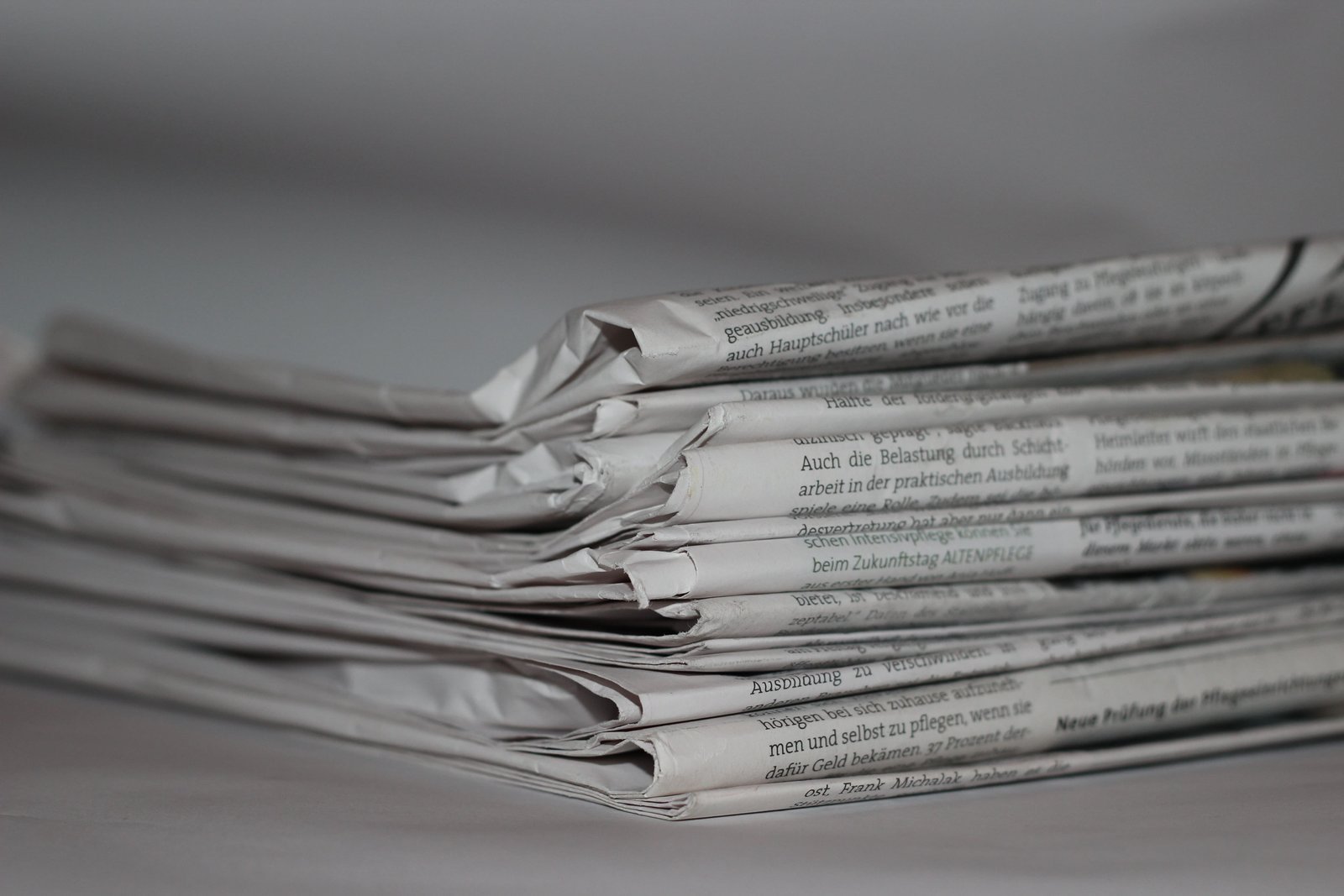 Newspapers Crisis Management